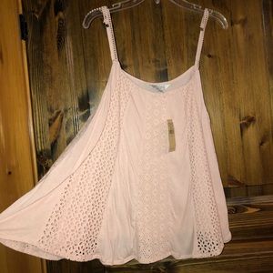 SOFT PINK FLOWY TANK: AMERICAN EAGLE!